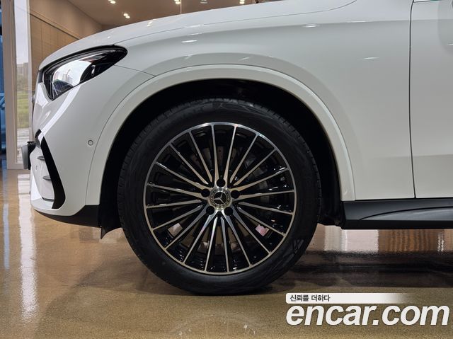 Mercedes-Benz GLC-Class (X254) GLC300 4MATIC Coupe 2026 — фото 5