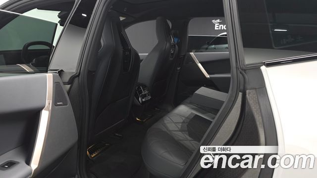 BMW iX xDrive50 Sports Plus 2022 — фото 15