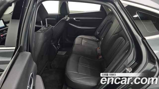 Hyundai Sonata The Edge (DN8) 2.0 Premium 2024 — фото 11