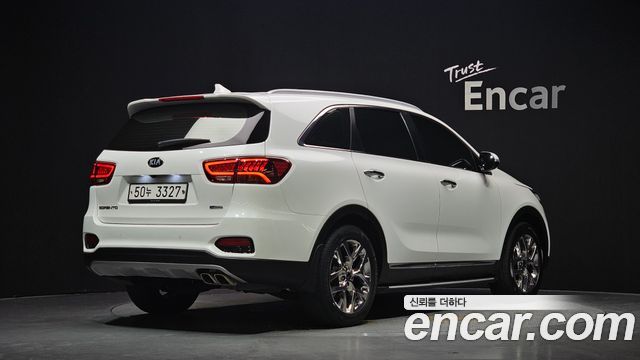 Kia Sorento Diesel 2.0 2WD Marster 2020 — фото 2