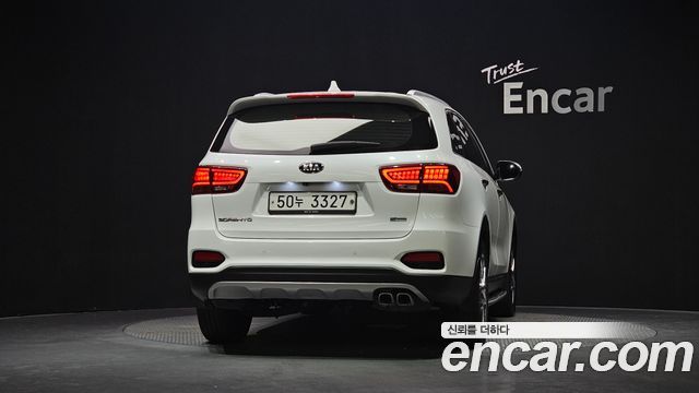 Kia Sorento Diesel 2.0 2WD Marster 2020 — фото 4