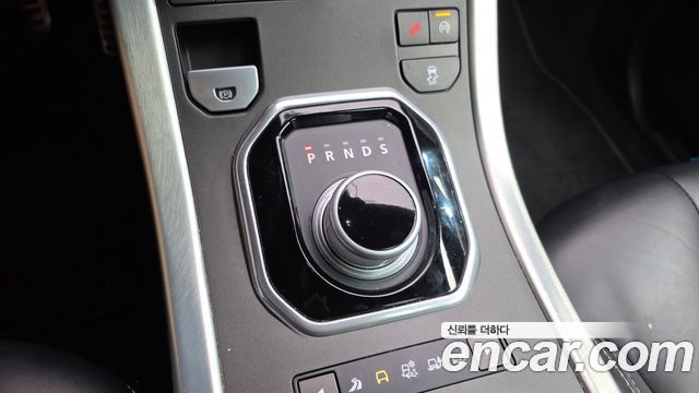 Land Rover Range Rover Evoque 2.2 SD4 Dynamic 2014 — фото 9