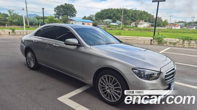 Mercedes-Benz E-Class (W213) E220d 4MATIC Exclusive