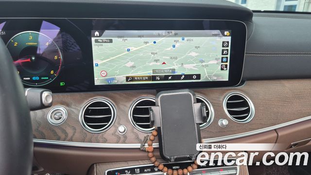 Mercedes-Benz E-Class (W213) E220d 4MATIC Exclusive 2023 — фото 16