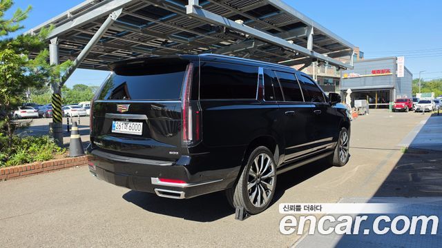Cadillac Escalade (V) 6.2 ESV ESV Premium Luxury Platinum 2026 — фото 2