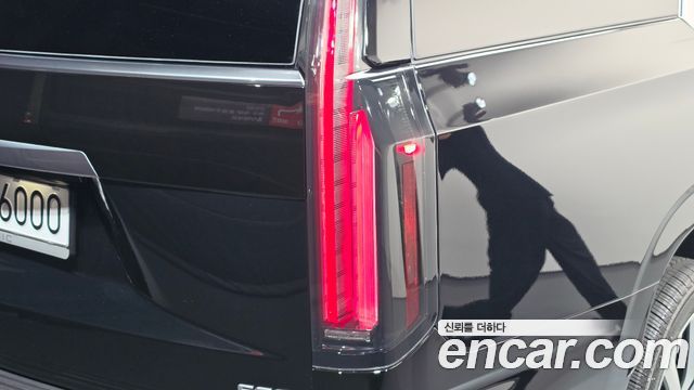 Cadillac Escalade (V) 6.2 ESV ESV Premium Luxury Platinum 2026 — фото 23