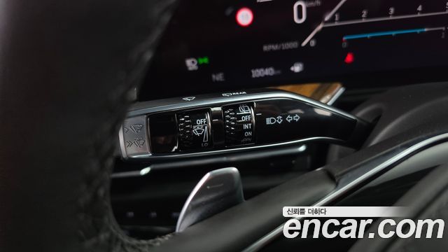 Cadillac Escalade (V) 6.2 ESV ESV Premium Luxury Platinum 2026 — фото 35