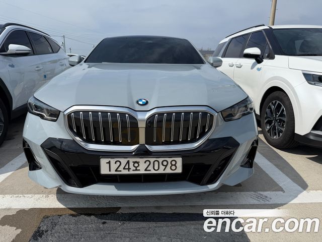 BMW 5 Series (G60) 520i M Sport 2026 — фото 3