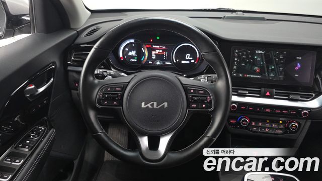 Kia Niro EV Noblesse 2022 — фото 14