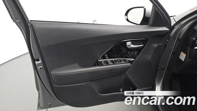 Kia Niro EV Noblesse 2022 — фото 24