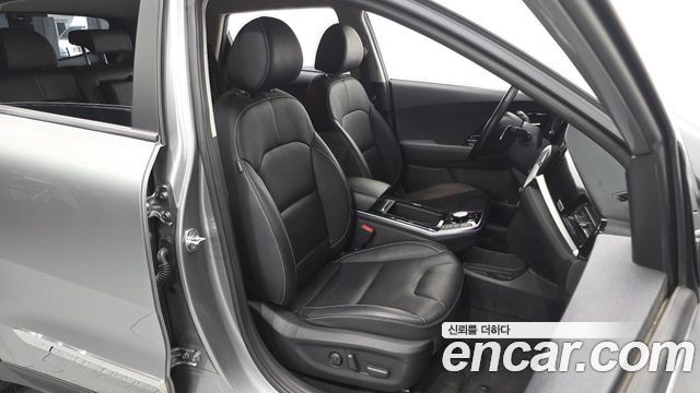 Kia Niro EV Noblesse 2022 — фото 26