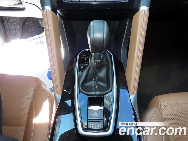 Renault Korea QM6 2.0 LPe RE Signature 2WD 2022 — фото 10
