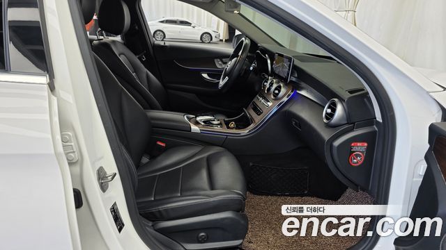 Mercedes-Benz C-Class (W205) C220 d Avantgarde 2019 — фото 11