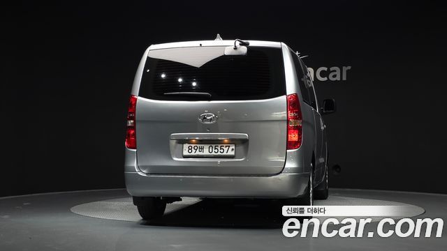 Hyundai Grand Starex Van 3-Seater Smart 2019 — фото 4
