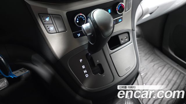 Hyundai Grand Starex Van 3-Seater Smart 2019 — фото 9