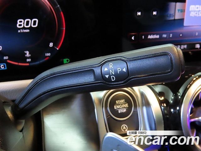 Mercedes-Benz GLB-Class (X247) GLB250 4MATIC 2021 — фото 12