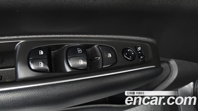 Renault Korea QM6 Gasoline 2WD SE 2019 — фото 19