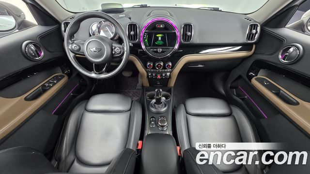 MINI Cooper D Countryman ALL4 HIGH 2nd 2018 — фото 7