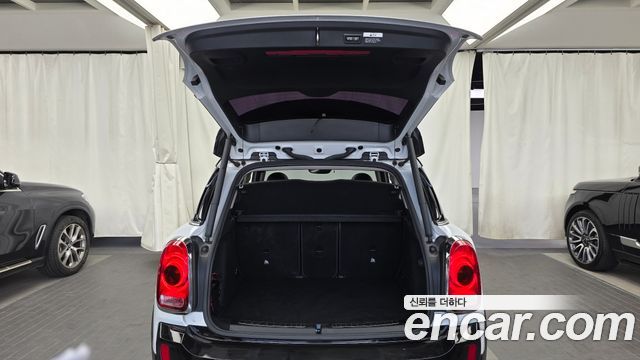 MINI Cooper D Countryman ALL4 HIGH 2nd 2018 — фото 20