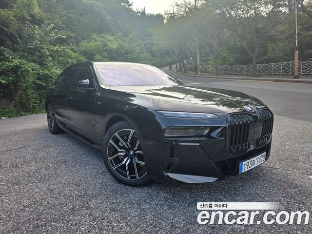 BMW 7 Series (G70) 740i xDrive M Sport 2024 — фото 3