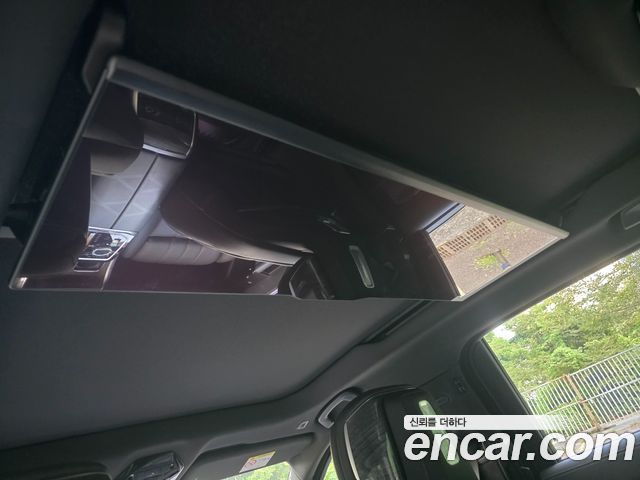 BMW 7 Series (G70) 740i xDrive M Sport 2024 — фото 17