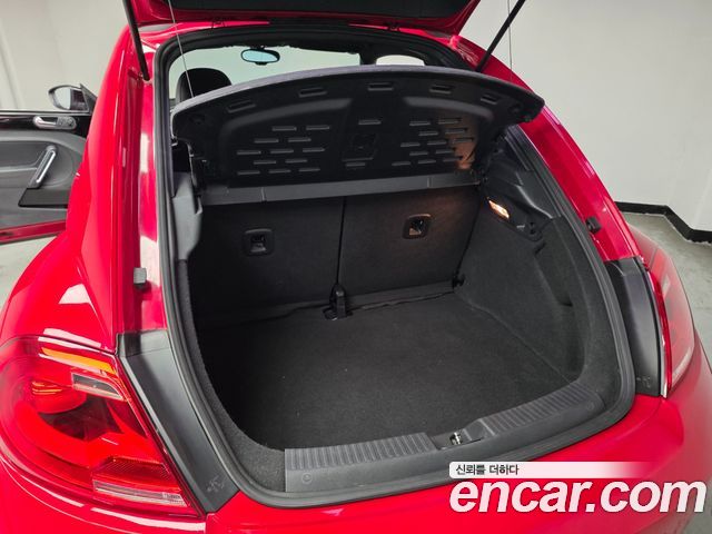 Volkswagen Beetle 2.0 TDI 3rd 2013 — фото 23
