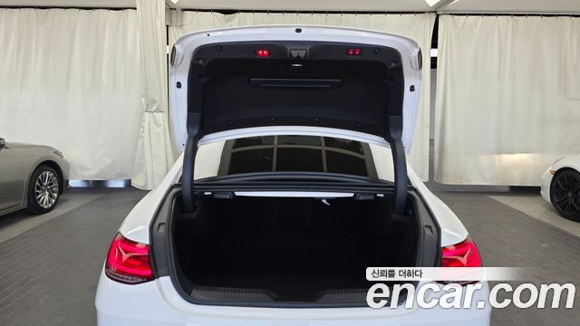 Mercedes-Benz CLS-Class (C257) CLS300d AMG Line 2019 — фото 20