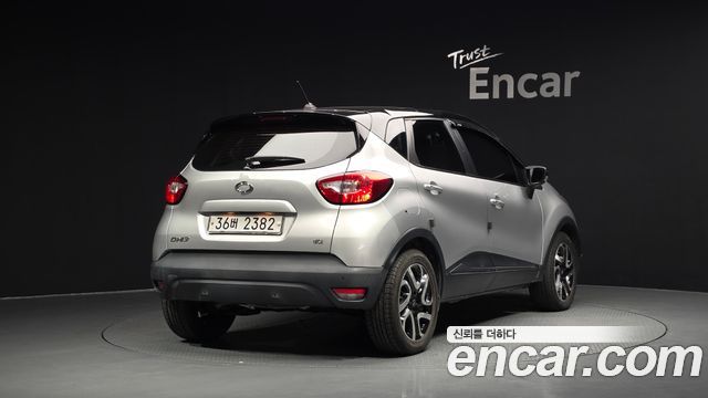 Renault Korea QM3 LE 2015 — фото 2