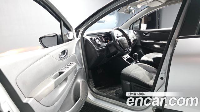 Renault Korea QM3 LE 2015 — фото 10