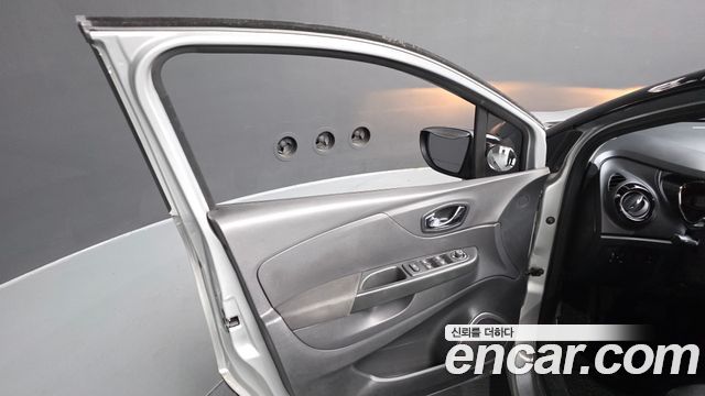 Renault Korea QM3 LE 2015 — фото 24