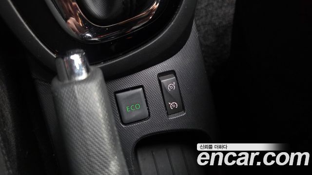 Renault Korea QM3 LE 2015 — фото 34