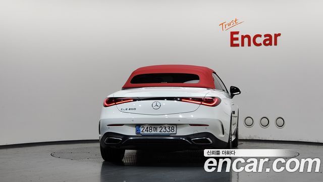 Mercedes-Benz CLE-Class (C236) CLE200 Cabriolet 2025 — фото 4
