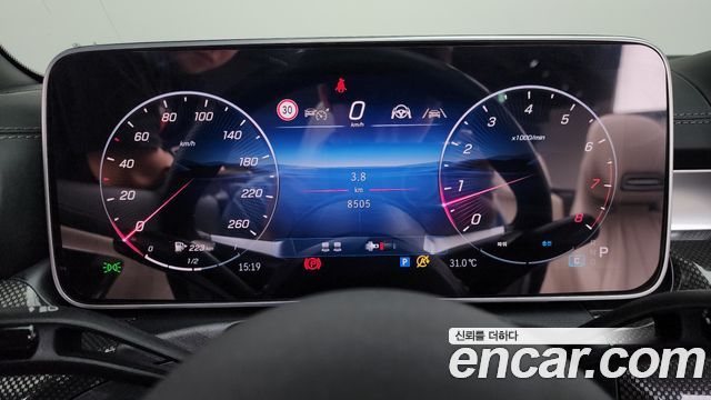 Mercedes-Benz CLE-Class (C236) CLE200 Cabriolet 2025 — фото 8