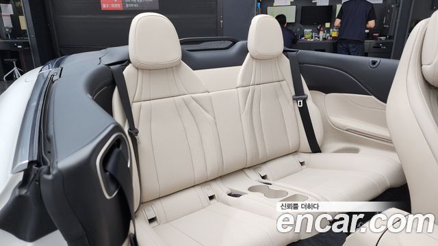 Mercedes-Benz CLE-Class (C236) CLE200 Cabriolet 2025 — фото 15