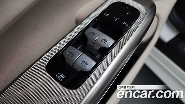 Mercedes-Benz CLE-Class (C236) CLE200 Cabriolet 2025 — фото 36