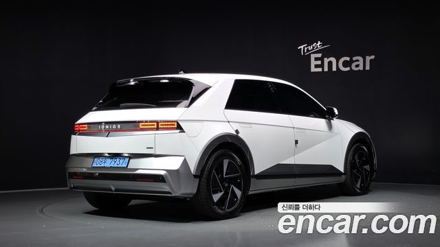 Hyundai Ioniq 5 Long Range AWD Prestige 2025 — фото 2