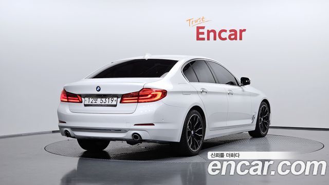 BMW 5 Series (G30) 520d Luxury Plus 2018 — фото 2