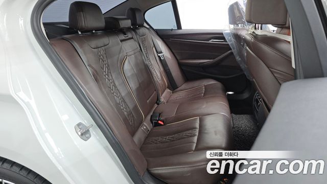 BMW 5 Series (G30) 520d Luxury Plus 2018 — фото 15