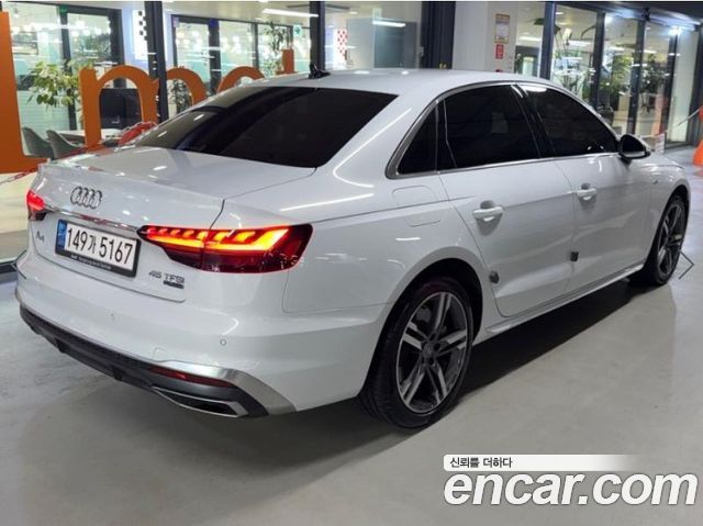 Audi A4 (B9) 45 TFSI Quattro Premium 2021 — фото 4