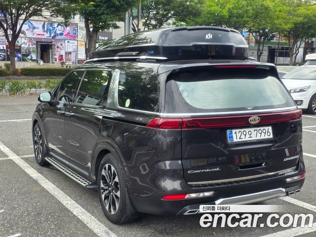 Kia Carnival (IV) Diesel 7-Seater Signature 2021 — фото 4