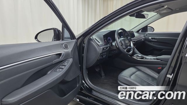 Hyundai Sonata (DN8) 2.0 Premium Plus 2022 — фото 10