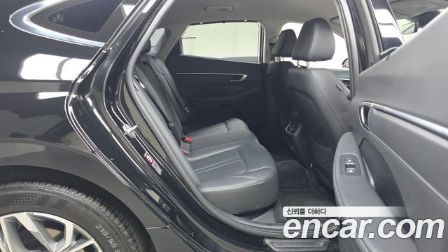 Hyundai Sonata (DN8) 2.0 Premium Plus 2022 — фото 11