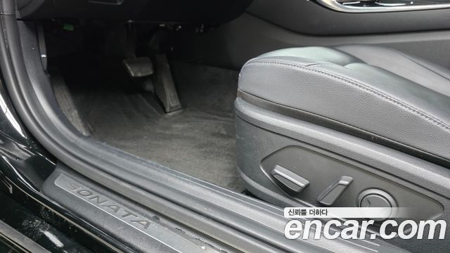 Hyundai Sonata (DN8) 2.0 Premium Plus 2022 — фото 16