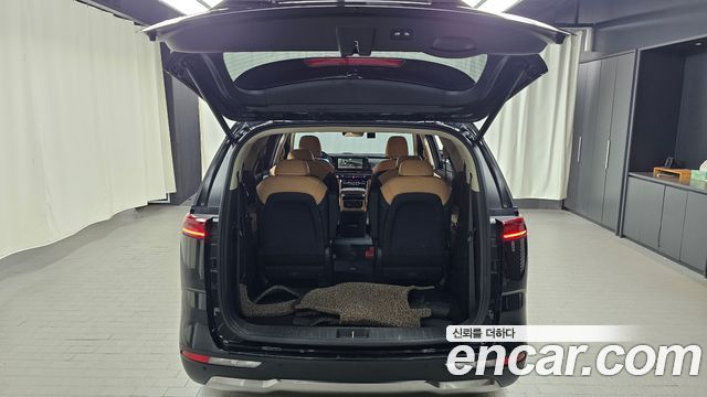 Kia Carnival (IV) Diesel 9-Seater Signature 2023 — фото 16