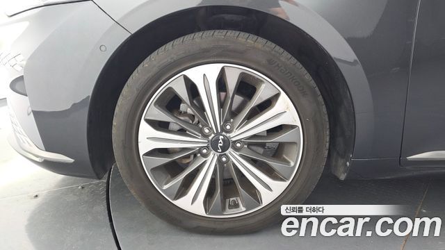 Kia K8 Hybrid Noblesse 2022 — фото 5