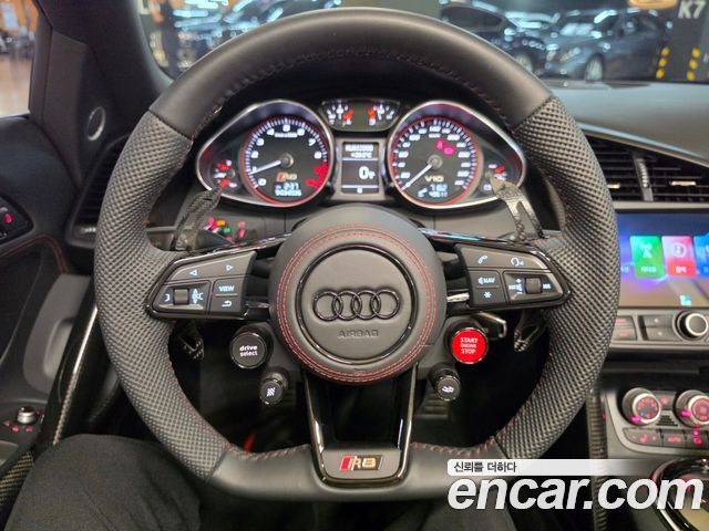 Audi R8 5.2 V10 Spyder 2015 — фото 7