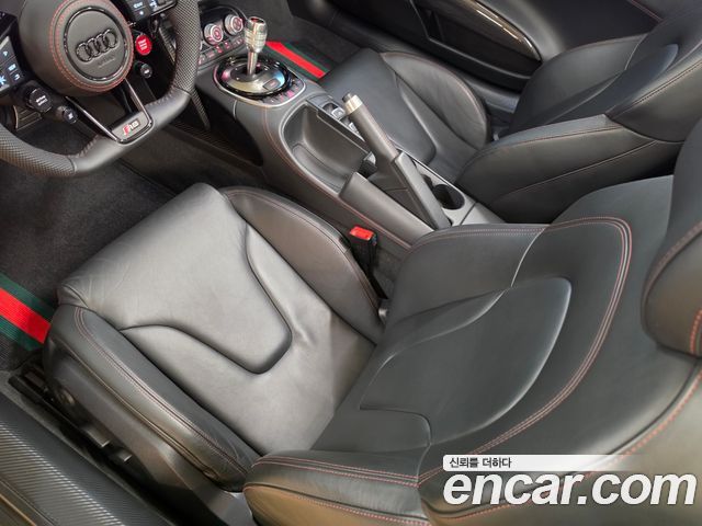 Audi R8 5.2 V10 Spyder 2015 — фото 20
