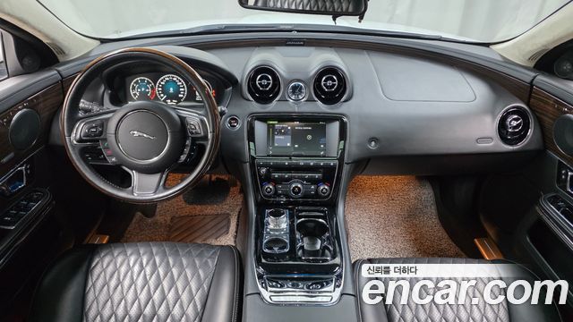 Jaguar XJ 3.0 SC AWD Portfolio LWB X351 2016 — фото 7