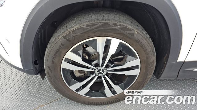Mercedes-Benz GLB-Class (X247) GLB200 d 2022 — фото 5