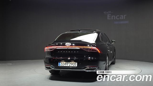 Hyundai Grandeur (IG) 2.5 Le Blanc 2023 — фото 4